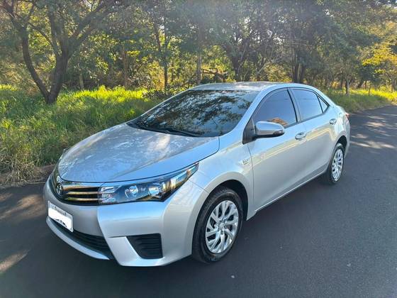 TOYOTA COROLLA 1.8 GLI 16V FLEX 4P AUTOMÁTICO TOYOTA COROLLA 1.8 GLI 16V FLEX 4P AUTOMÁTICO